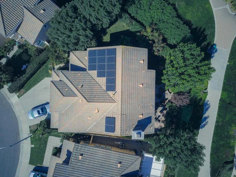 ¿Cuántas placas solares necesita tu casa? La fórmula, paso a paso